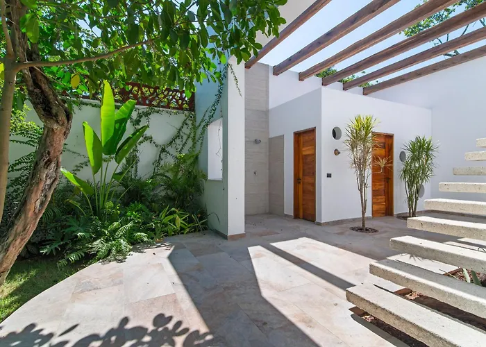 Villa With Lagoon Pool & Jacuzzi 400m From Xcaret Playa del Carmen