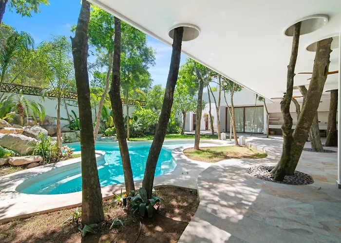 With Lagoon Pool & Jacuzzi 400m From Xcaret *