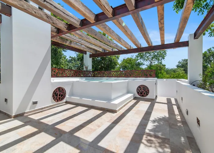 With Lagoon Pool & Jacuzzi 400m From Xcaret Villa *