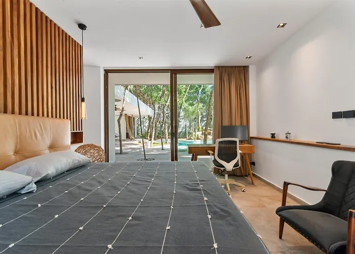 Villa With Lagoon Pool & Jacuzzi 400m From Xcaret Playa del Carmen