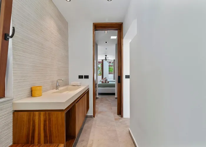 Villa With Lagoon Pool & Jacuzzi 400m From Xcaret *